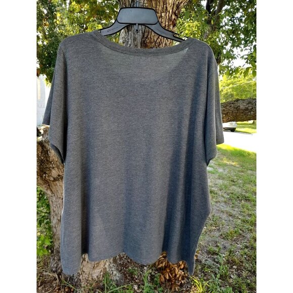 Torrid Hit The Road Signature Jersey Crew Neck Crop Tee Size 4 - Picture 2 of 4